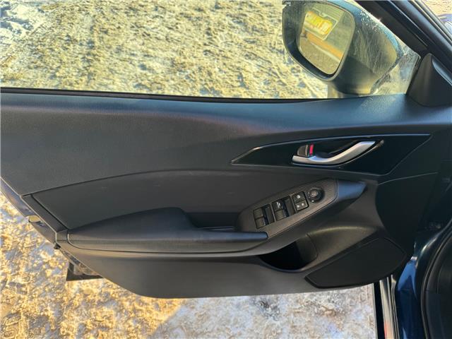 2015 Mazda Mazda3 GS (Stk: 2601017) in Waterloo - Image 10 of 21