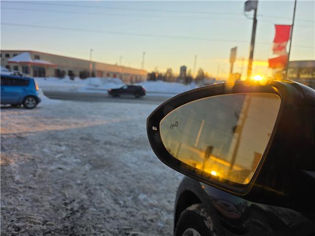 2017 Volkswagen Golf 1.8 TSI Comfortline (Stk: 2510545) in Waterloo - Image 11 of 17