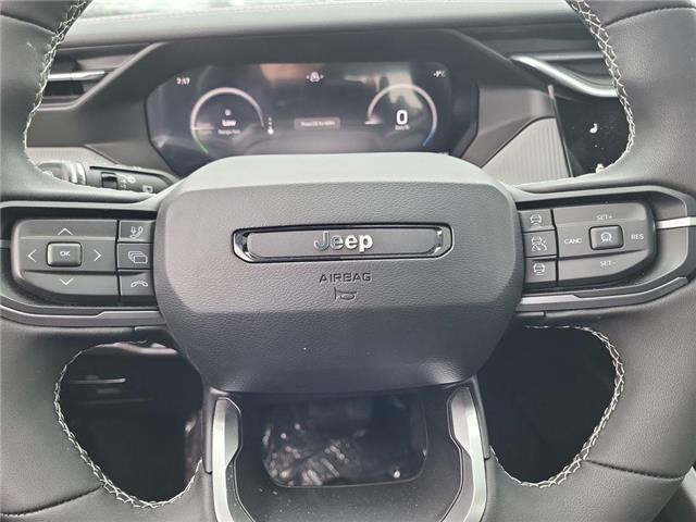 2026 Jeep Cherokee Laredo/Limited (Stk: 260203) in Windsor - Image 13 of 22