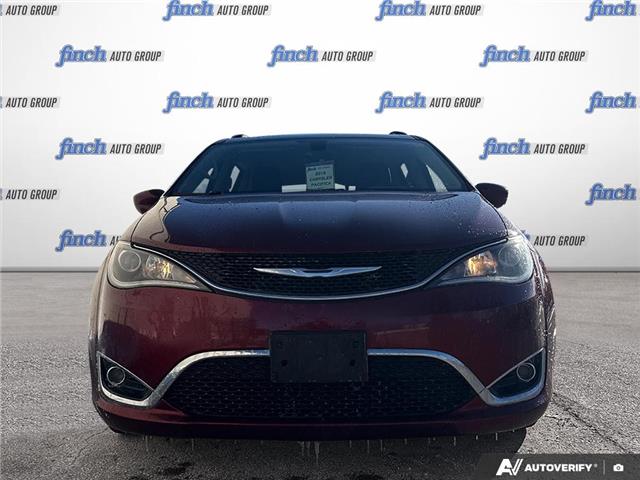 2018 Chrysler Pacifica Touring-L (Stk: TT8293) in Sarnia - Image 2 of 25