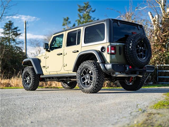 2026 Jeep Wrangler Sport (Stk: T227319) in Surrey - Image 4 of 27