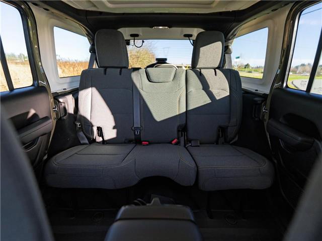 2026 Jeep Wrangler Sport (Stk: T227319) in Surrey - Image 24 of 27