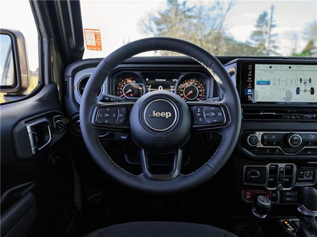 2026 Jeep Wrangler Sport (Stk: T224303) in Surrey - Image 14 of 28