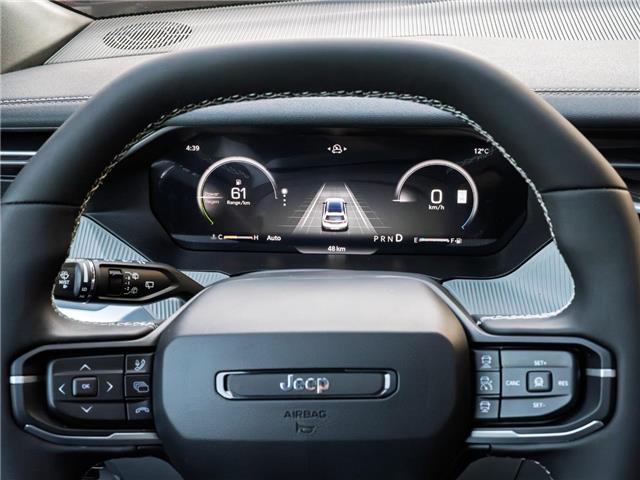 2026 Jeep Cherokee (Stk: T190984) in Surrey - Image 6 of 10 2026 Jeep Cherokee (Stk: T190984) in Surrey - Image 6 of 10