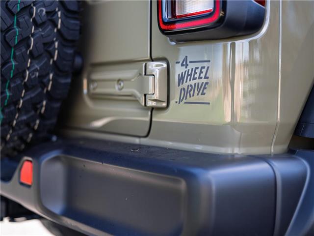 2026 Jeep Wrangler Sport (Stk: T227320) in Surrey - Image 6 of 27