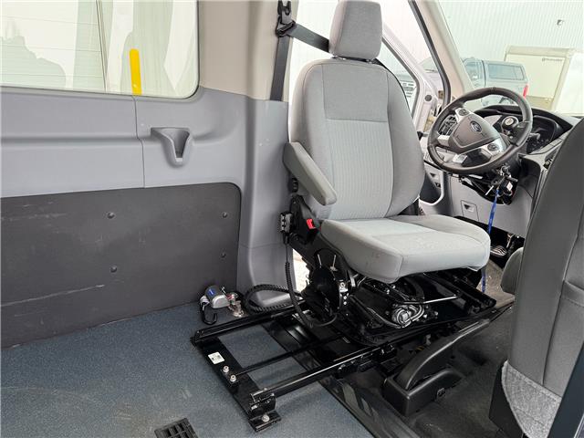 2018 Ford Transit-150 XLT in Watford - Image 16 of 23