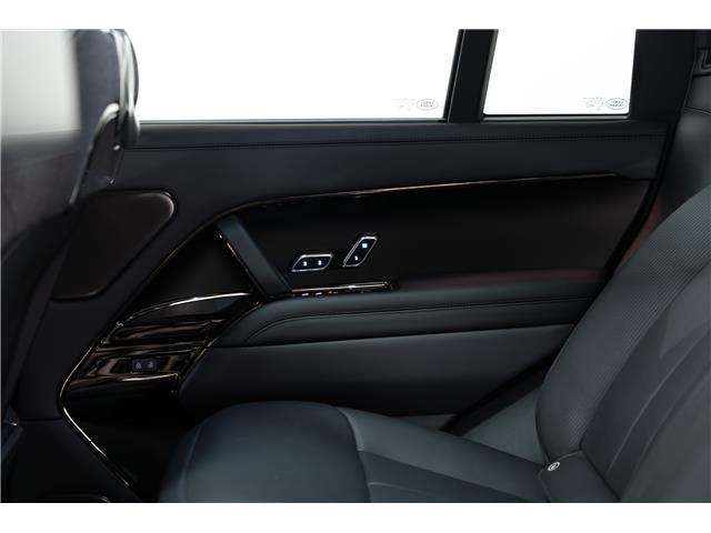 2023 Land Rover Range Rover P530 SV (Stk: ARUC954) in Calgary - Image 27 of 32