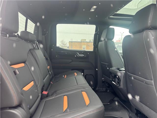 2026 GMC Sierra 1500 AT4 (Stk: 26231) in Temiskaming Shores - Image 12 of 17