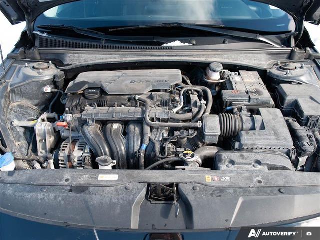 2023 Hyundai Elantra ESSENTIAL (Stk: 107055) in London - Image 8 of 27