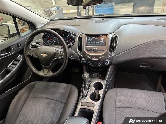 2018 Chevrolet Cruze LT Auto (Stk: 165015) in London - Image 24 of 26