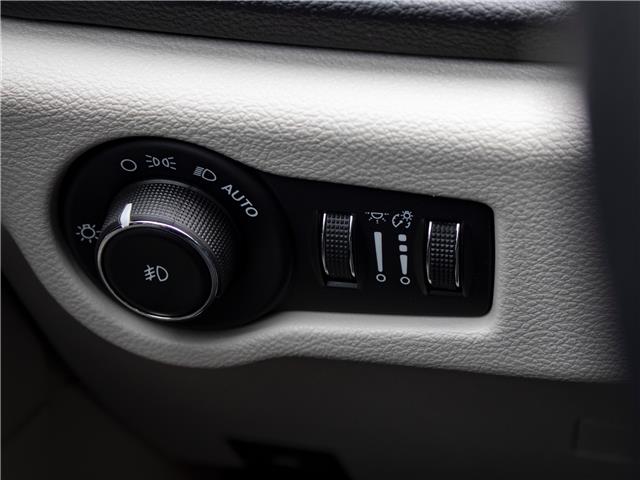 2017 Chrysler Pacifica Limited (Stk: TL6253) in Windsor - Image 8 of 27