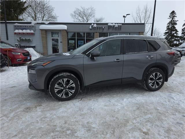 2023 Nissan Rogue SV Moonroof (Stk: 01162P) in New Hamburg - Image 1 of 19