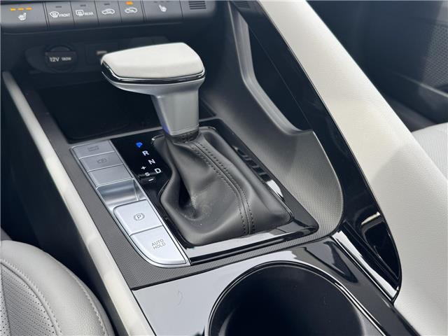 2025 Hyundai Elantra HEV Luxury w/Two-Tone Interior (Stk: 16U101615) in Markham - Image 23 of 32