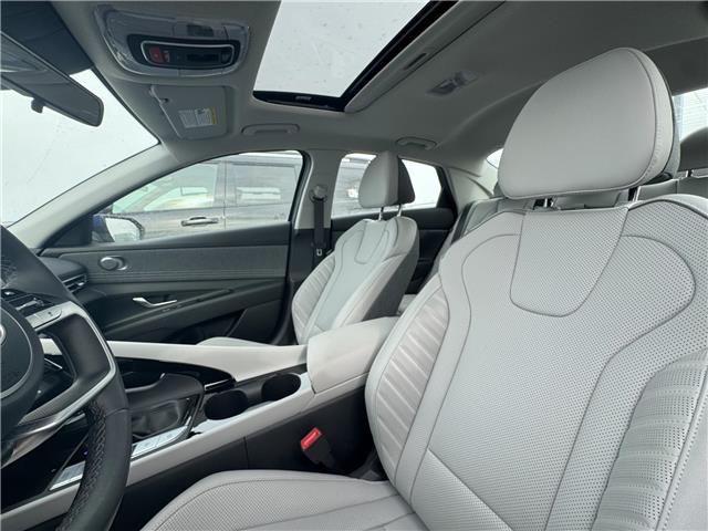 2025 Hyundai Elantra HEV Luxury w/Two-Tone Interior (Stk: 16U101615) in Markham - Image 24 of 32