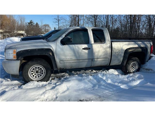 2011 Chevrolet Silverado 1500  (Stk: S2132A) in Welland - Image 3 of 8