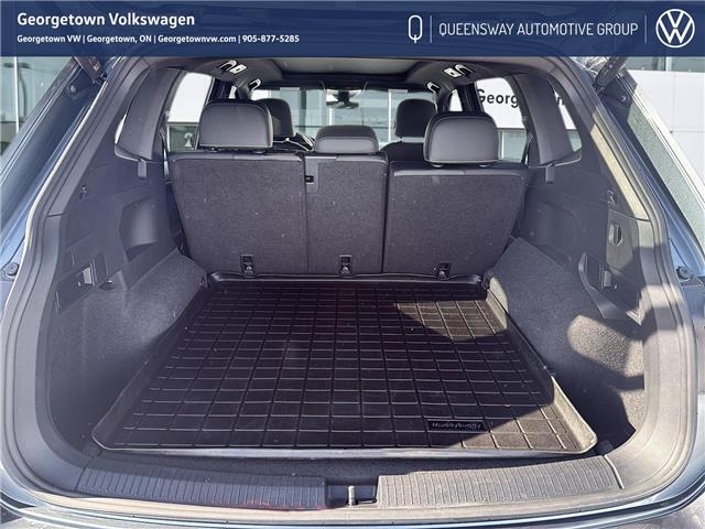 2023 Volkswagen Tiguan Comfortline R-Line Black (Stk: P9003AB) in Georgetown - Image 6 of 23