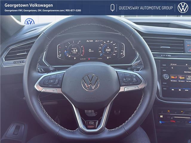 2023 Volkswagen Tiguan Comfortline R-Line Black (Stk: P9003AB) in Georgetown - Image 10 of 23
