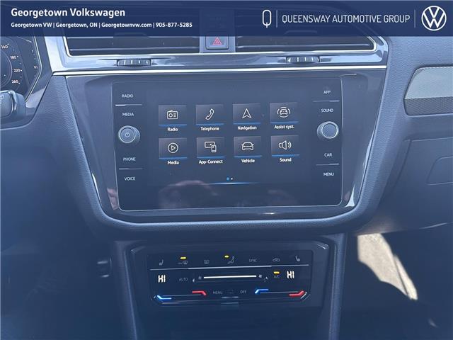 2023 Volkswagen Tiguan Comfortline R-Line Black (Stk: P9003AB) in Georgetown - Image 14 of 23