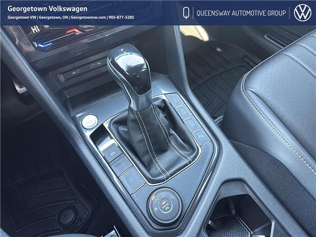 2023 Volkswagen Tiguan Comfortline R-Line Black (Stk: P9003AB) in Georgetown - Image 15 of 23