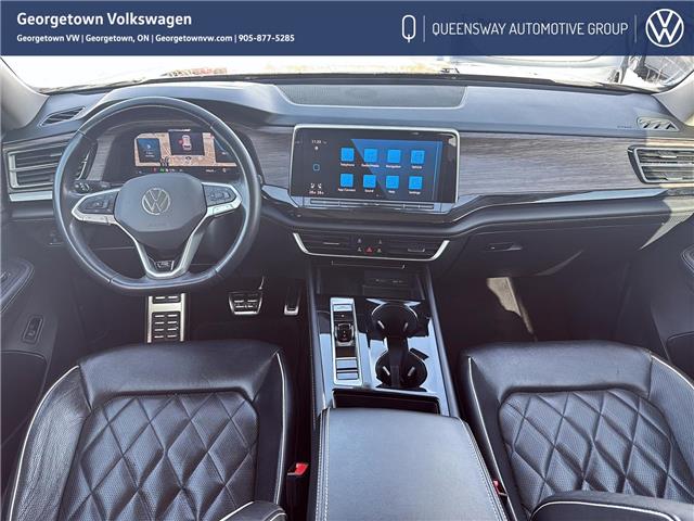 2024 Volkswagen Atlas 2.0 TSI Execline (Stk: P9028) in Georgetown - Image 16 of 25