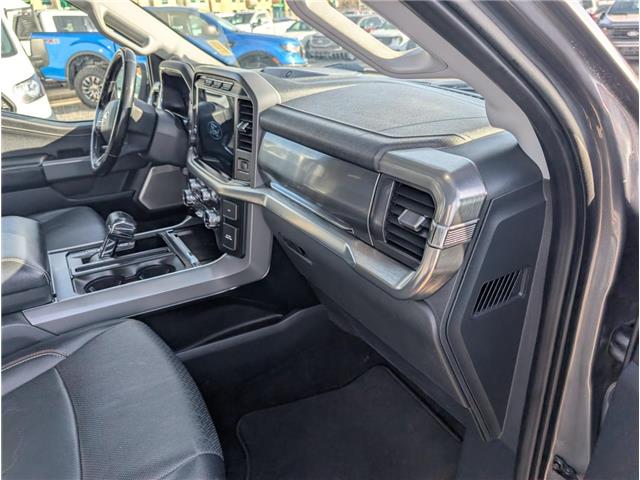 2022 Ford F-150 Lariat (Stk: 32422) in Calgary - Image 11 of 26