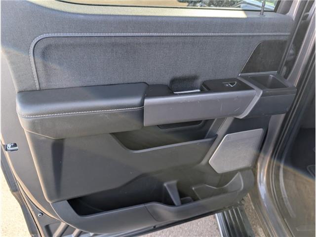 2022 Ford F-150 Lariat (Stk: 32422) in Calgary - Image 17 of 26