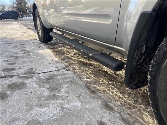 2009 Nissan Frontier SE-V6 (Stk: N400952) in Scarborough - Image 5 of 16 2009 Nissan Frontier SE-V6 (Stk: N400952) in Scarborough - Image 5 of 16