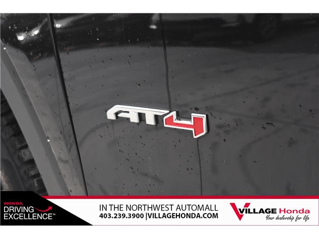 2022 GMC Terrain AT4 (Stk: OVW9049) in Calgary - Image 8 of 33