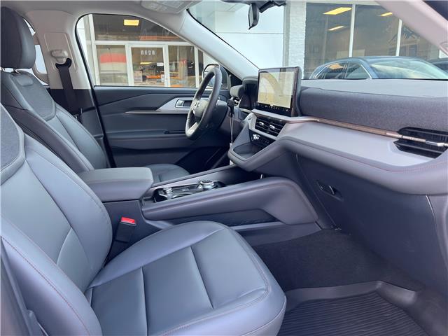 2026 Ford Explorer Active (Stk: 26S963) in CRESTON - Image 12 of 27