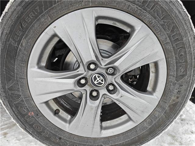 2022 Toyota RAV4 Hybrid LE in Ottawa - Image 4 of 11