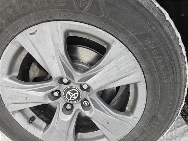 2022 Toyota RAV4 Hybrid LE in Ottawa - Image 7 of 11