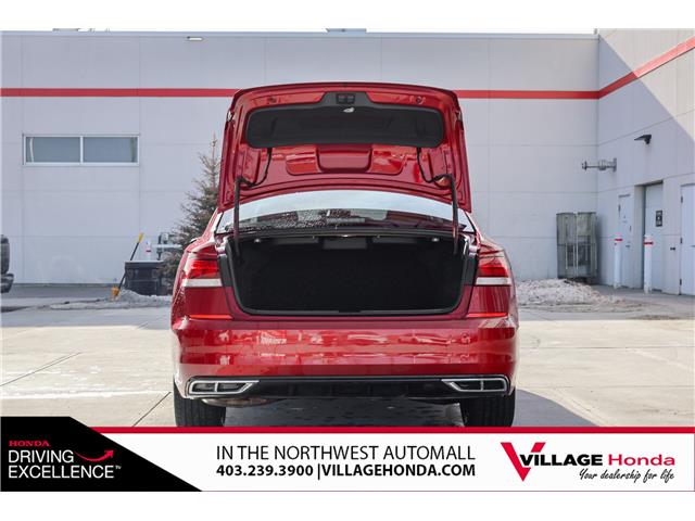 2020 Volkswagen Passat Execline (Stk: OVW9048) in Calgary - Image 9 of 31