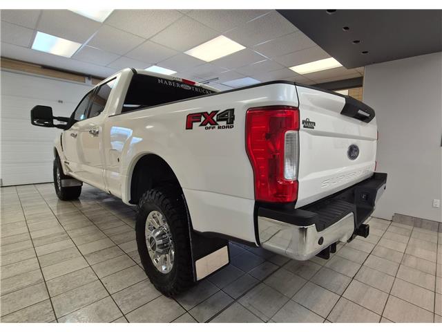 2018 Ford F-350 Lariat (Stk: UB61907) in Shellbrook - Image 3 of 27