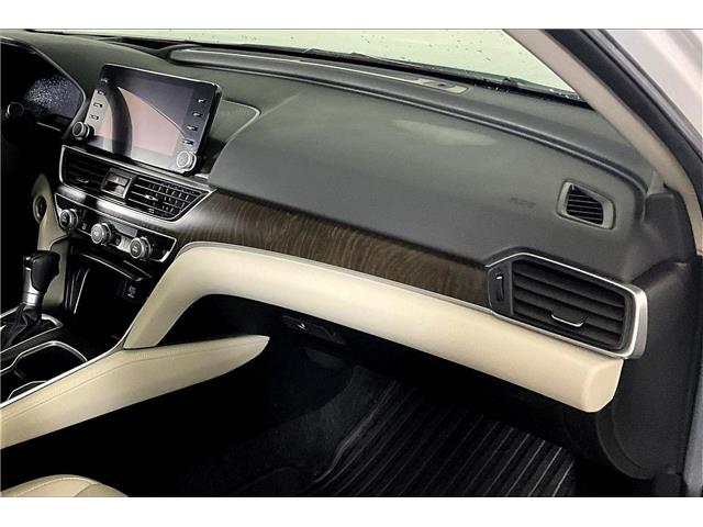 2022 Honda Accord Touring 1.5T (Stk: X3632A) in London - Image 16 of 35
