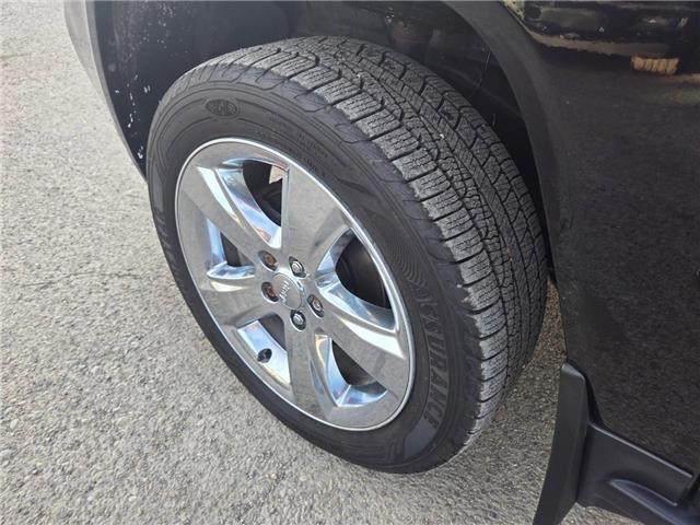 2017 Jeep Compass Sport/North (Stk: 7076) in Calgary - Image 5 of 9