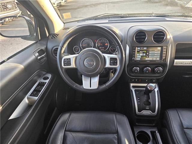 2017 Jeep Compass Sport/North (Stk: 7076) in Calgary - Image 7 of 9