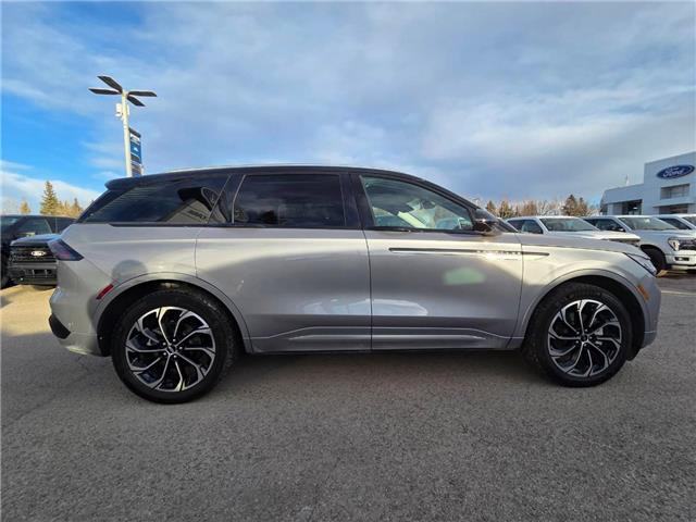 2024 Lincoln Nautilus Reserve (Stk: 7075) in Calgary - Image 3 of 10