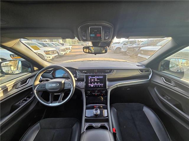 2024 Jeep Grand Cherokee Laredo (Stk: 7081) in Calgary - Image 6 of 9