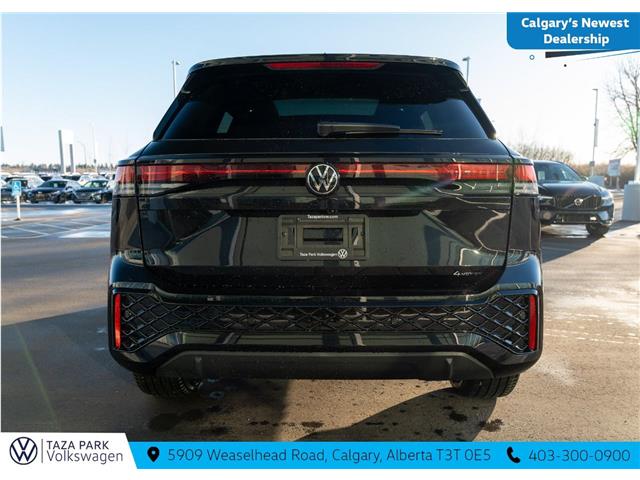 2026 Volkswagen Tiguan Comfortline R-Line Black Edition (Stk: TT-157) in Calgary - Image 6 of 26