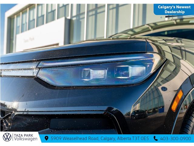 2026 Volkswagen Tiguan Comfortline R-Line Black Edition (Stk: TT-157) in Calgary - Image 12 of 26