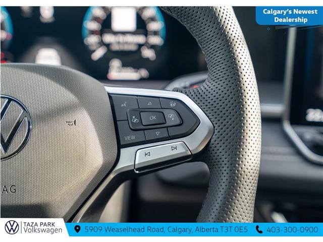 2026 Volkswagen Tiguan Comfortline R-Line Black Edition (Stk: TT-156) in Calgary - Image 18 of 26