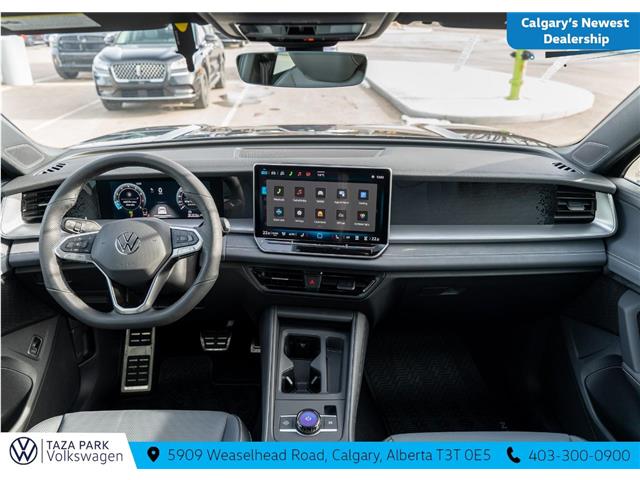2026 Volkswagen Tiguan Comfortline R-Line Black Edition (Stk: TT-156) in Calgary - Image 22 of 26