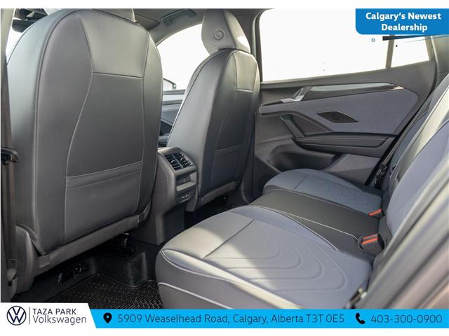 2026 Volkswagen Tiguan Comfortline R-Line Black Edition (Stk: TT-156) in Calgary - Image 25 of 26