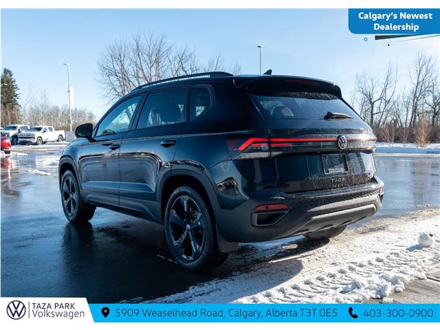 2026 Volkswagen Taos Comfortline Black Edition (Stk: TT-109) in Calgary - Image 7 of 26
