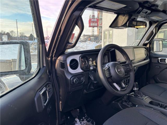 2026 Jeep Gladiator Sport S (Stk: Z23027) in Newmarket - Image 9 of 14