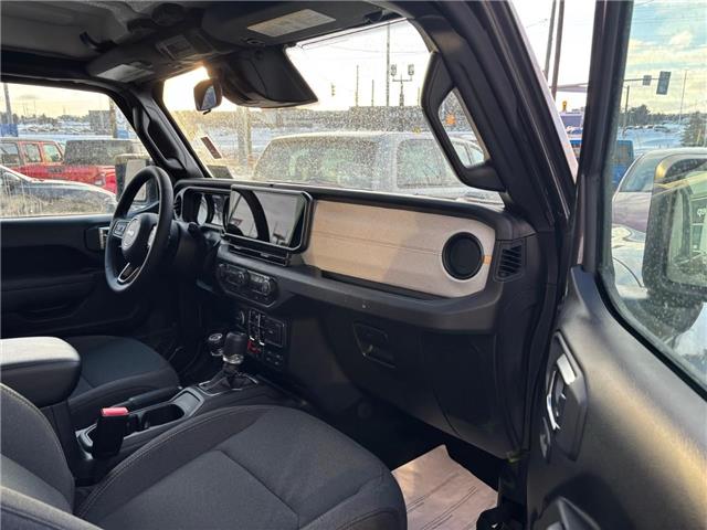 2026 Jeep Gladiator Sport S (Stk: Z23027) in Newmarket - Image 10 of 14