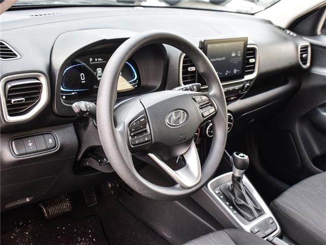 2025 Hyundai Venue ESSENTIAL (Stk: A0038) in Toronto - Image 10 of 26