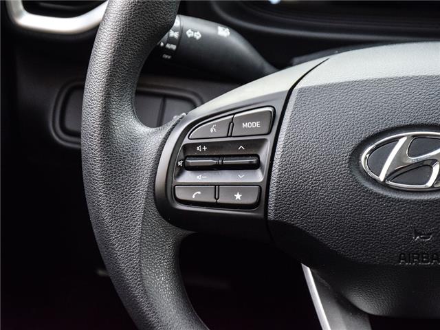 2025 Hyundai Venue ESSENTIAL (Stk: A0038) in Toronto - Image 17 of 26