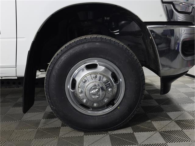 2024 RAM 3500 Big Horn (Stk: 25T308A) in Calgary - Image 4 of 24 2024 RAM 3500 Big Horn (Stk: 25T308A) in Calgary - Image 4 of 24