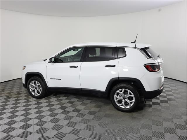 2025 Jeep Compass Sport (Stk: L635) in Calgary - Image 9 of 20 2025 Jeep Compass Sport (Stk: L635) in Calgary - Image 9 of 20